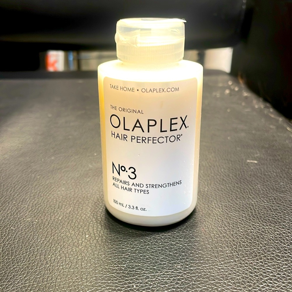Olaplex hair perfector No. 3 repairs and strengthens all hair types brand new